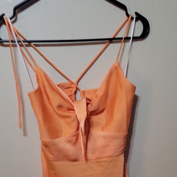 HELLO MOLLY Started With A Kiss Midi Dress Orange Size 4/Small - Picture 4 of 10